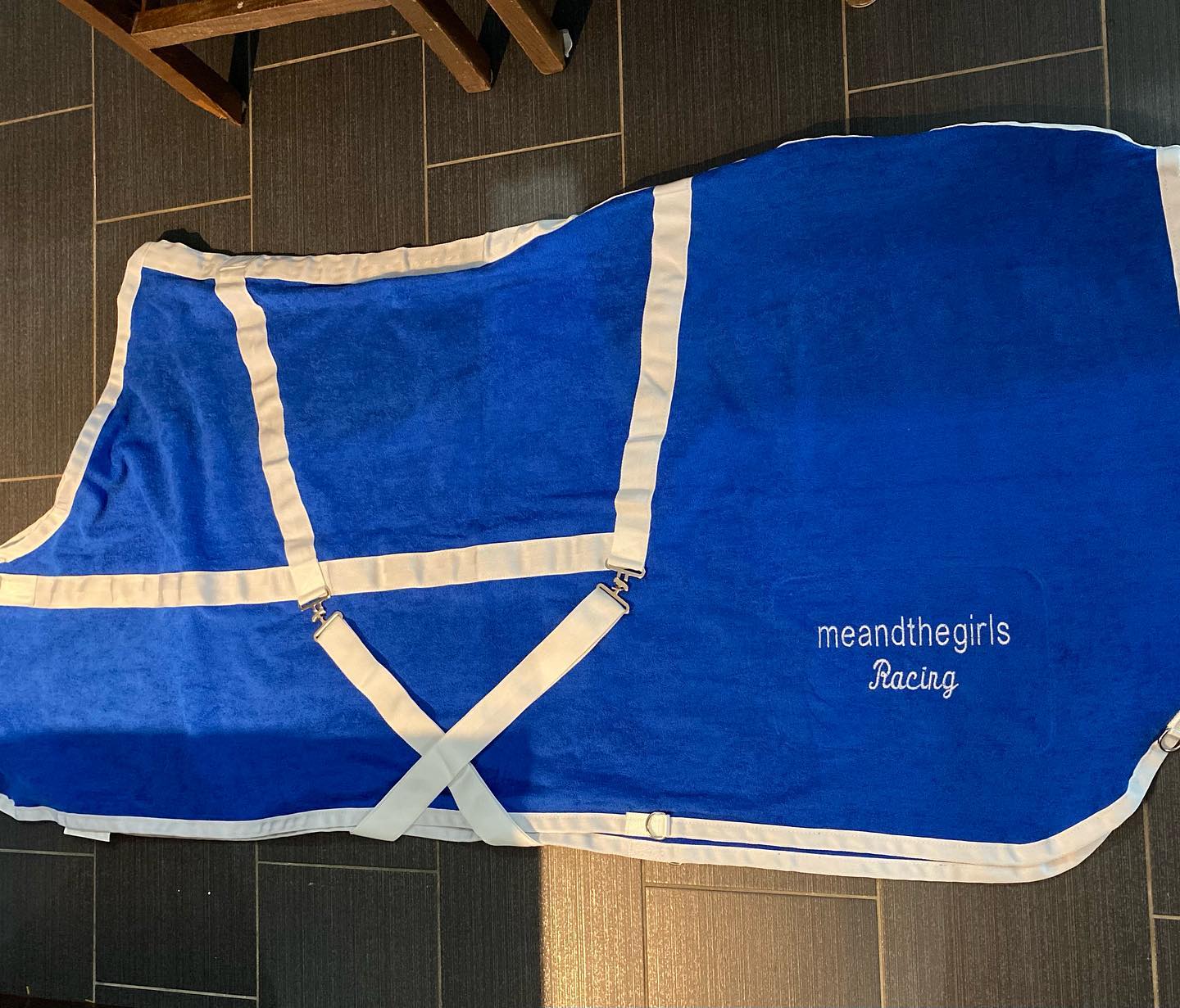 Fitted Towel Blanket